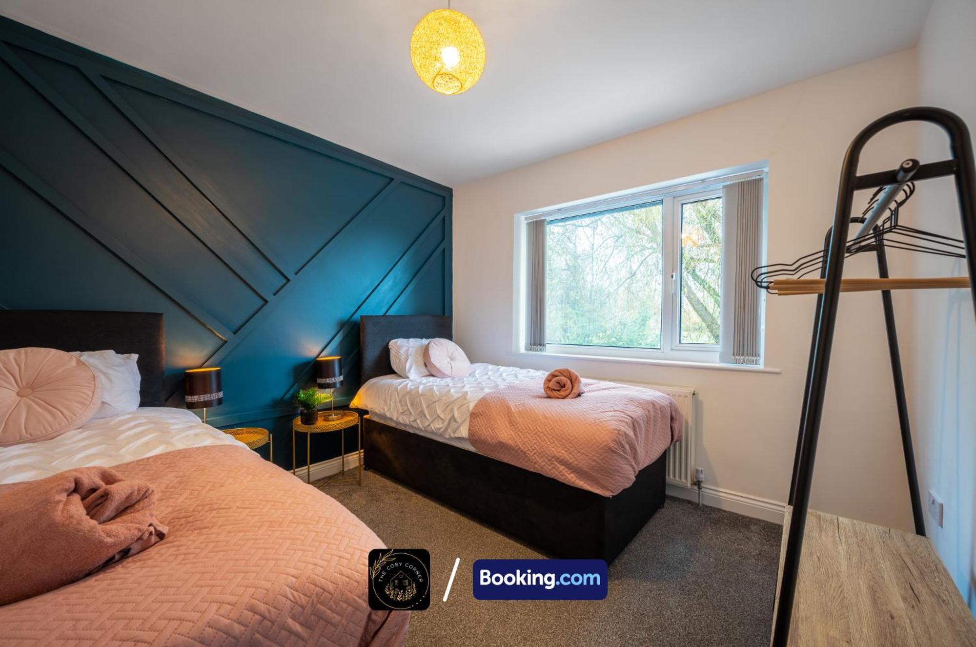 曼彻斯特Cosy 3-Bed House, Garden & Free Parking In Stretford公寓 外观 照片