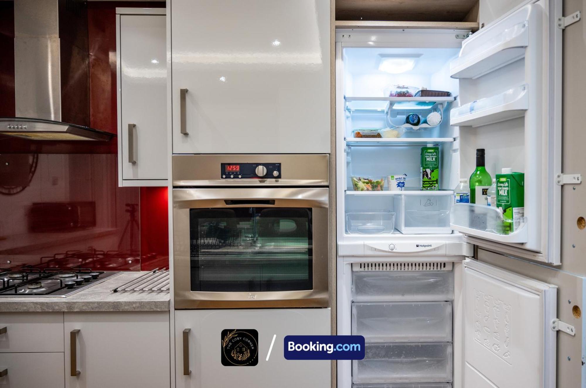 曼彻斯特Cosy 3-Bed House, Garden & Free Parking In Stretford公寓 外观 照片
